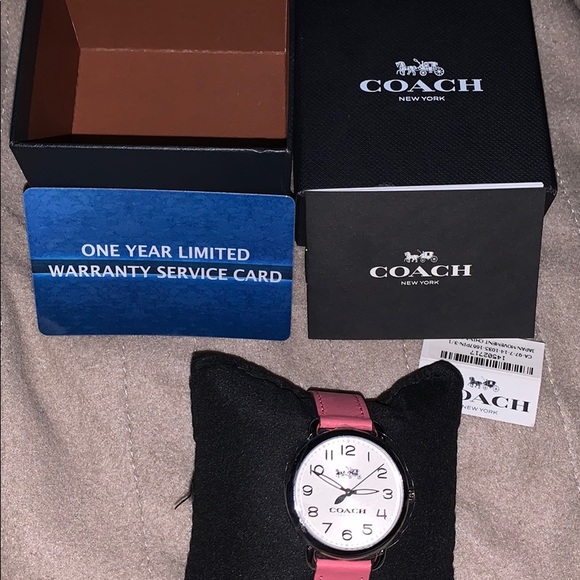 Coach watch - Picture 3 of 3